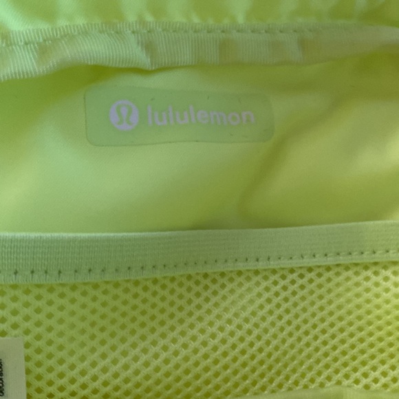โค๏ธ Lululemon Faded Zap Extended Strap Everywhere Belt Bag NWT - Picture 7 of 8